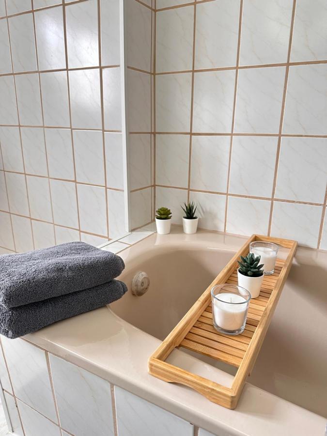 Appartement Auhagen - Kueche, Badewanne, Regendusche, Netflix Exteriör bild